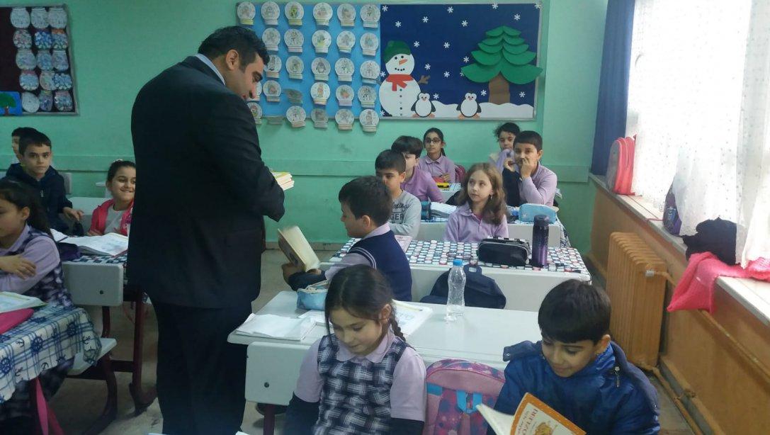 İlçe Milli Eğitim Müdürümüz İbrahim DEMİR, Yunus Emre İlkokulunu Ziyaret Etti.