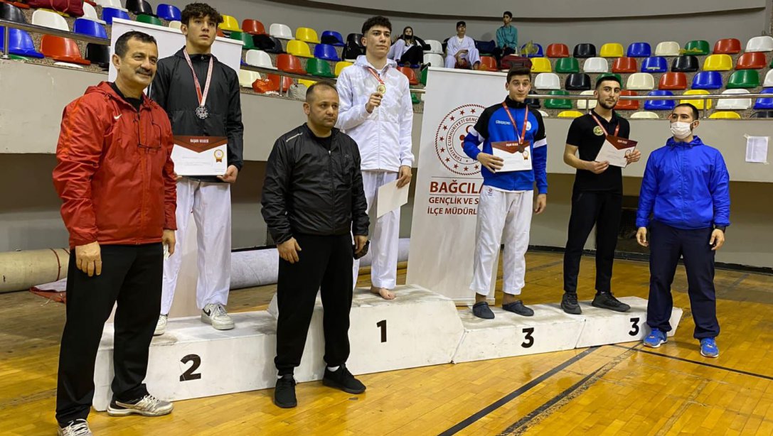  İstanbul Liseler Arası Karate Şampiyonumuz