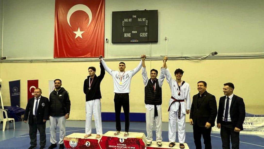 Selahaddin Eyyubi Mesleki ve Teknik Anadolu Lisesi öğrencimiz Berdan Ali Fırat'ın  İstanbul Şampiyonluğu