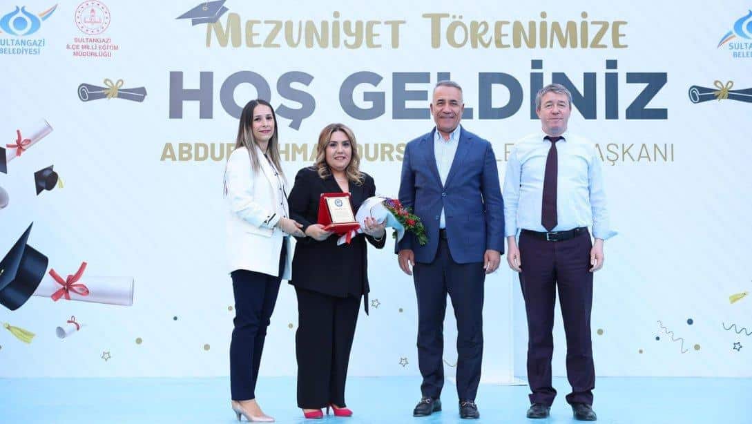 Sultangazi Atatürk Mesleki ve Teknik Anadolu Lisemizin Mezuniyet Töreni