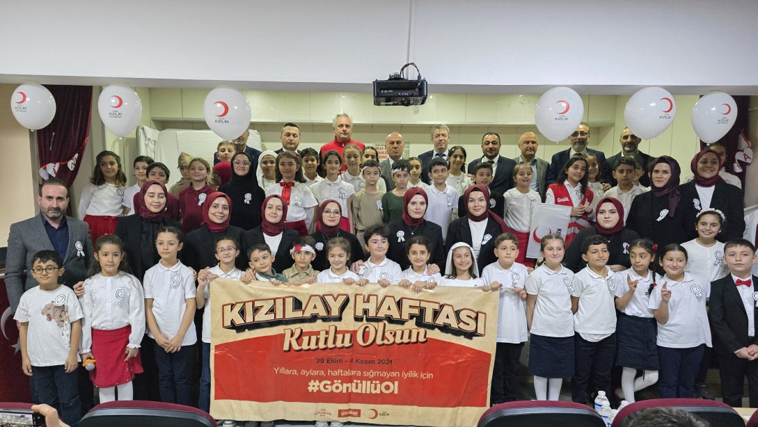 KIZILAY HAFTASI İLÇE PROGRAMI COŞKUYLA GERÇEKLEŞTİ