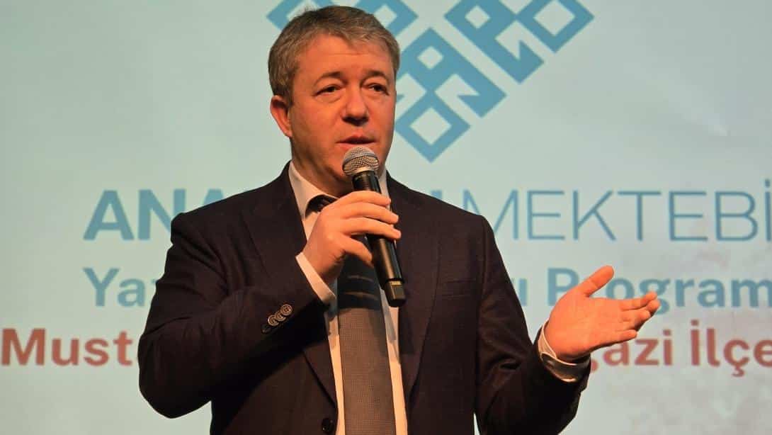 ANADOLU MEKTEBİ YAZAR OKUMALARI PROGRAMI SULTANGAZİ MUSTAFA KUTLU İLÇE PANELİ